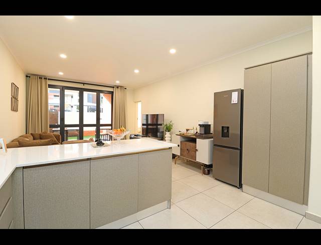 2 BEDROOM APARTMENT FOR SALE IN GREENSTONE HILL